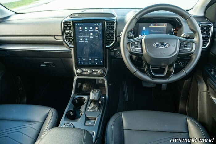Revisión Del Ford Everest 2025: La SUV Ranger Que No Puedes Comprar En Estados Unidos | Carscoops